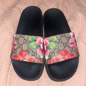 Authentic gucci slides